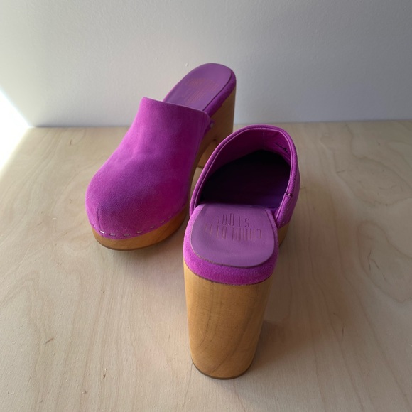 Charlotte Stone Marlo in Berry - Picture 2 of 4